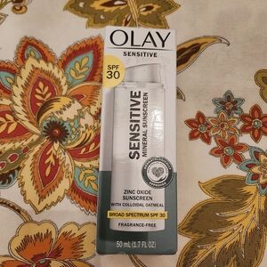 OLAY Sensitive Mineral Sunscreen SPF 30